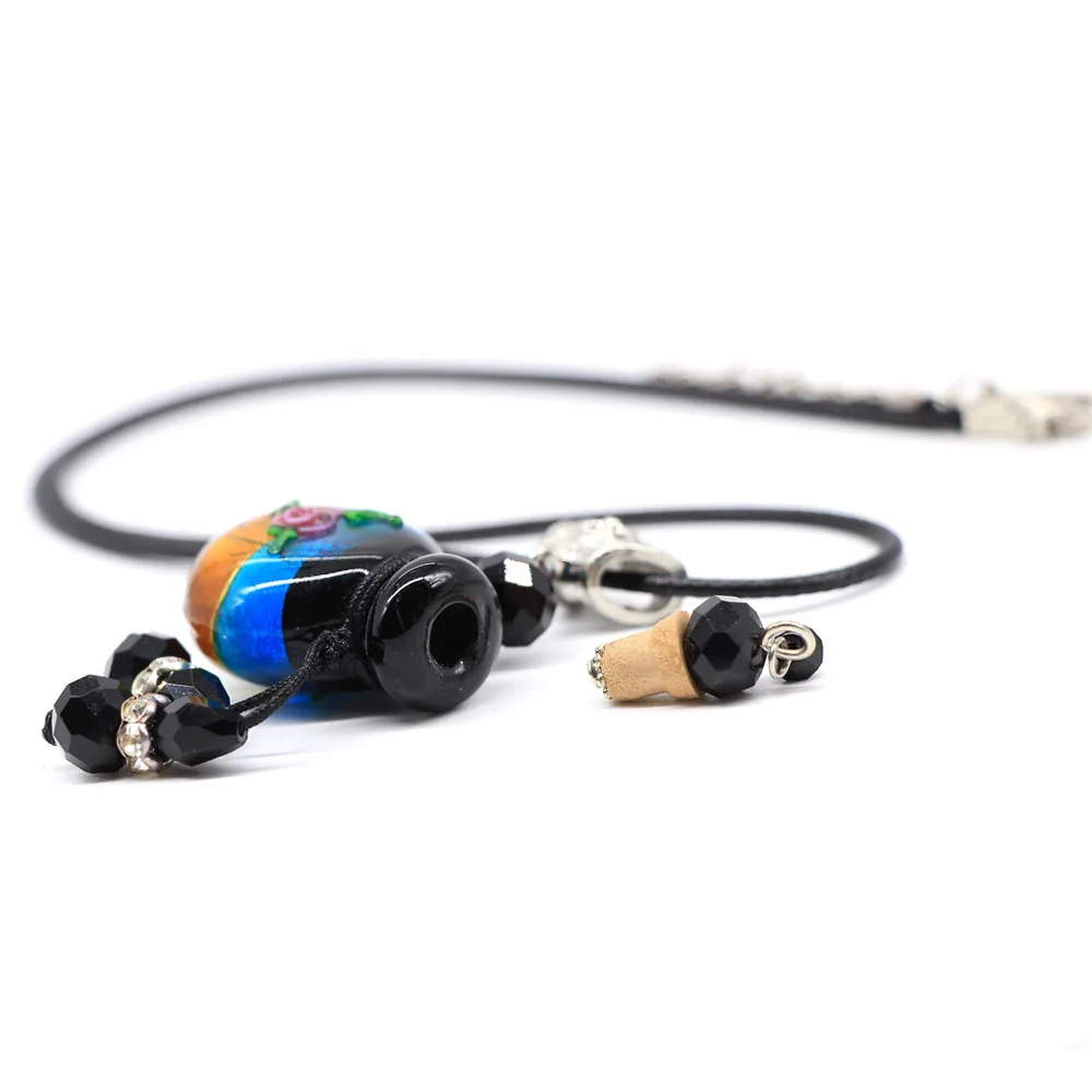 

Creative Silver Foil Glass Perfume Essential oils bottle Pendant & Necklace Women and Men Jewelry Gift