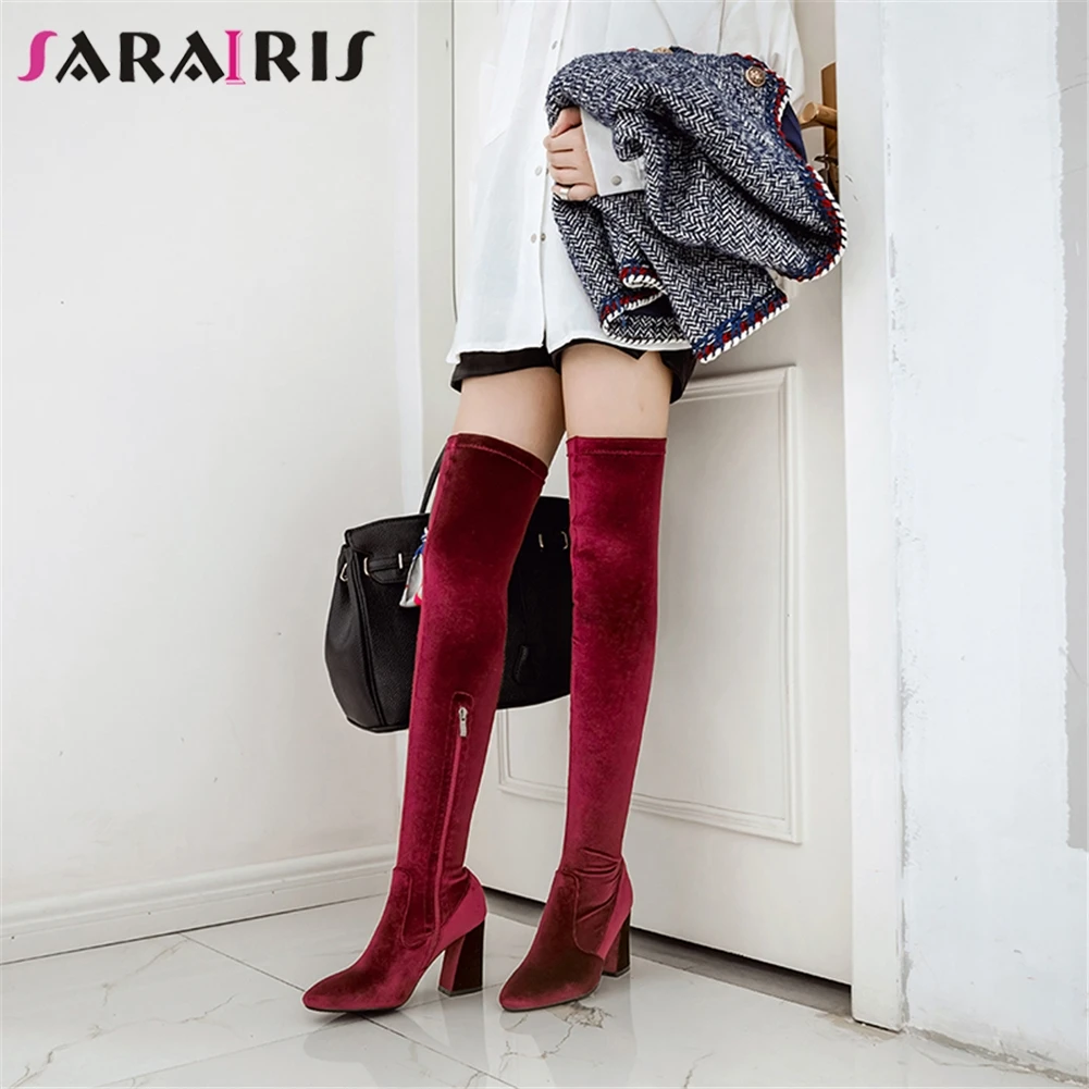 Goede SARAIRIS Nieuwe Vierkante Hoge Hakken Zip Puntschoen Schoenen Vrouw Casual Mode Winter Over De Knie Laarzen Zwart Big Size 33 46