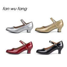 Fan wu fang/Новое поступление года; Лидер продаж; брендовые туфли для латинских танцев из зеркальной кожи; женская обувь для взрослых бальное платье; обувь на низком каблуке 5 см; 4 цвета; 722