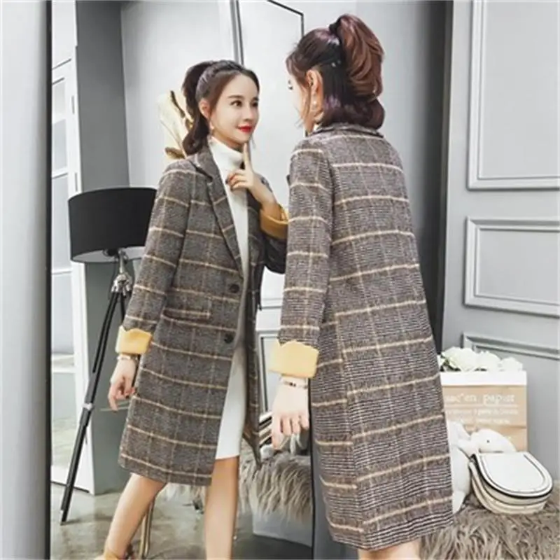 

Europea Spring Winter Women Wool Blends Plaid Coat Femal Thick Turn-Down Striped Printed Long Loose Fashionable Outerwear