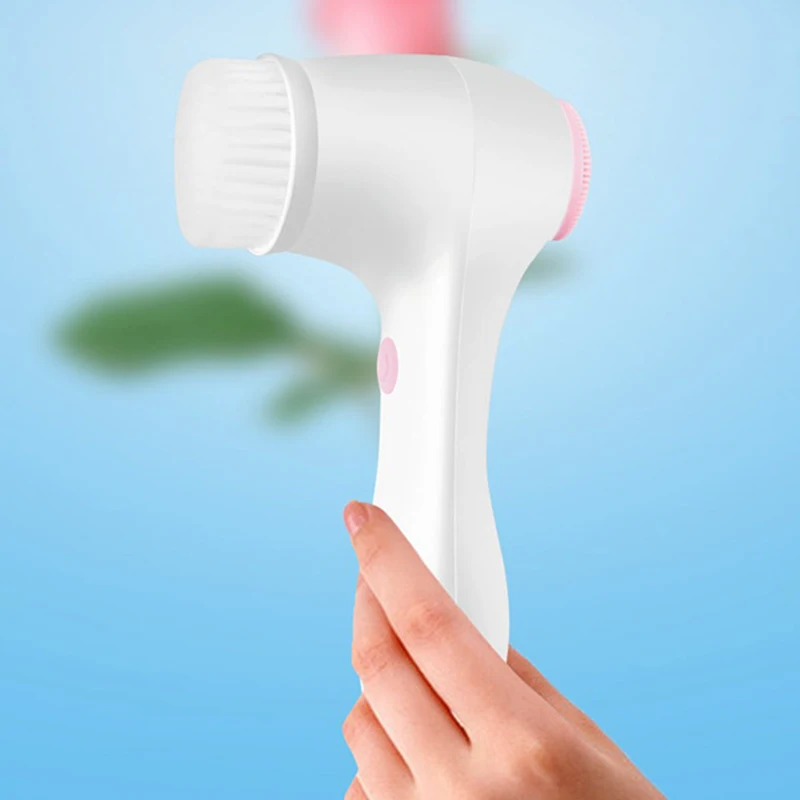 Facial Cleansing Brush Waterproof Rechargeable Face Spin Brush with 3 Heads OA66