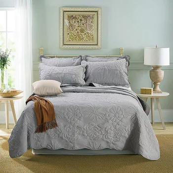 

220*240cm Embossed Quilt Home Fashion Comforter Blanket with Pillow Covers Embossed Bedding Quilt Set Coverlet for Bedroom Gray