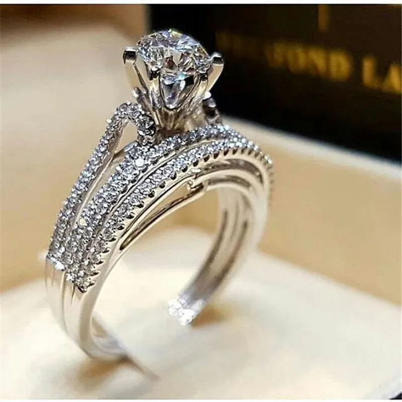 Modyle 2019 New Fashion 2pcs/set Crystal CZ Stone Classic Rings Set for Women Silver Luxury Wedding Ring Female Dropshipping