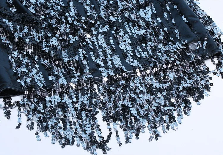 2891442740_2010743253