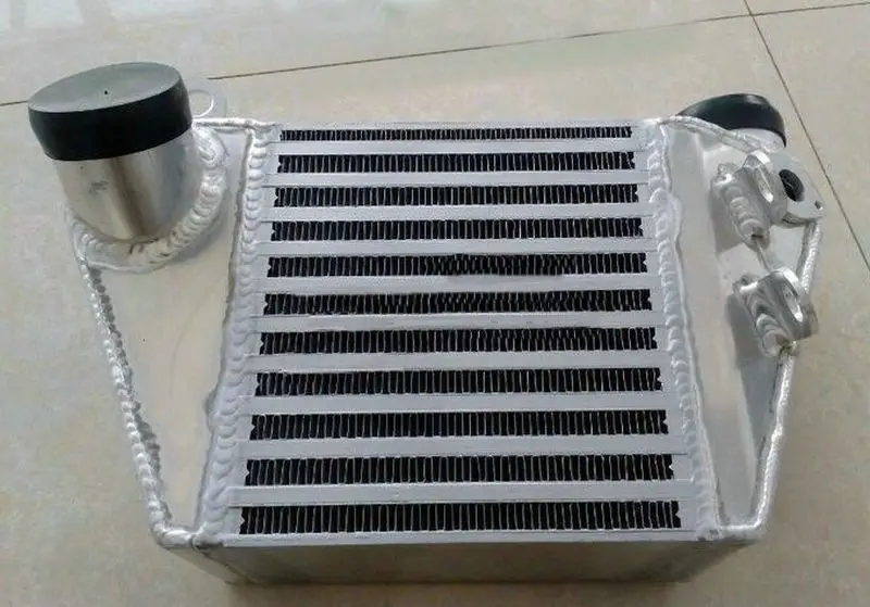 

Hot Selling Aluminum Radiator Side Mount Cooler Intercooler FOR VW JETTA / GOLF MK4 AUDI A3 BORA 1.8 1.9TDI