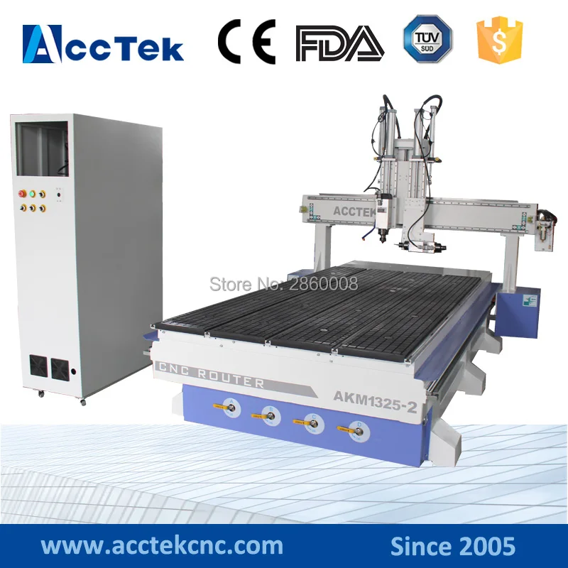 Два инструмента changers 1325 3 оси деревянная мебель дверь делая cnc маршрутизатор |