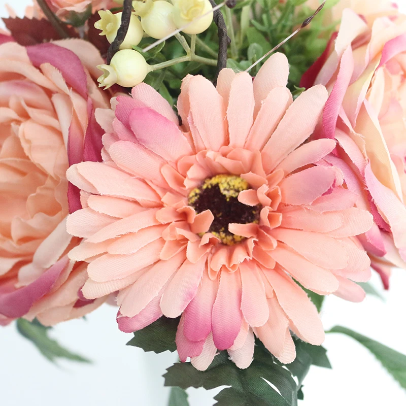 Artificial Wedding Bouquets for Brides New design Bruidsboeket Flors Silk Flowers Bouquets with Berry for Wedding Decoration (20)