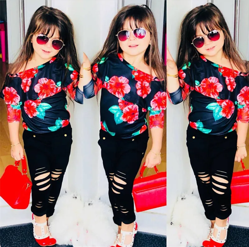 

2019 Foreign trade children's wear girls suit Korean flower word shoulder top with hole black jeans