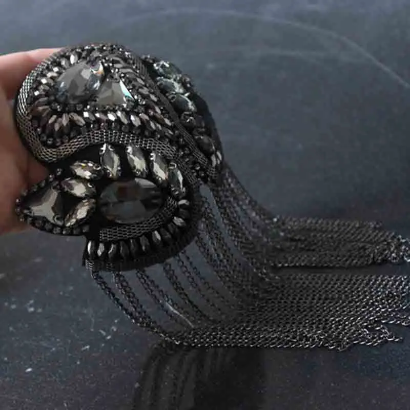 

Epaulette Epaulet Shoulder Brooch Pins Hombro Kpop Handmade Fringed Tassel Badge Spikes Blazer Accessories Party Rock Stage