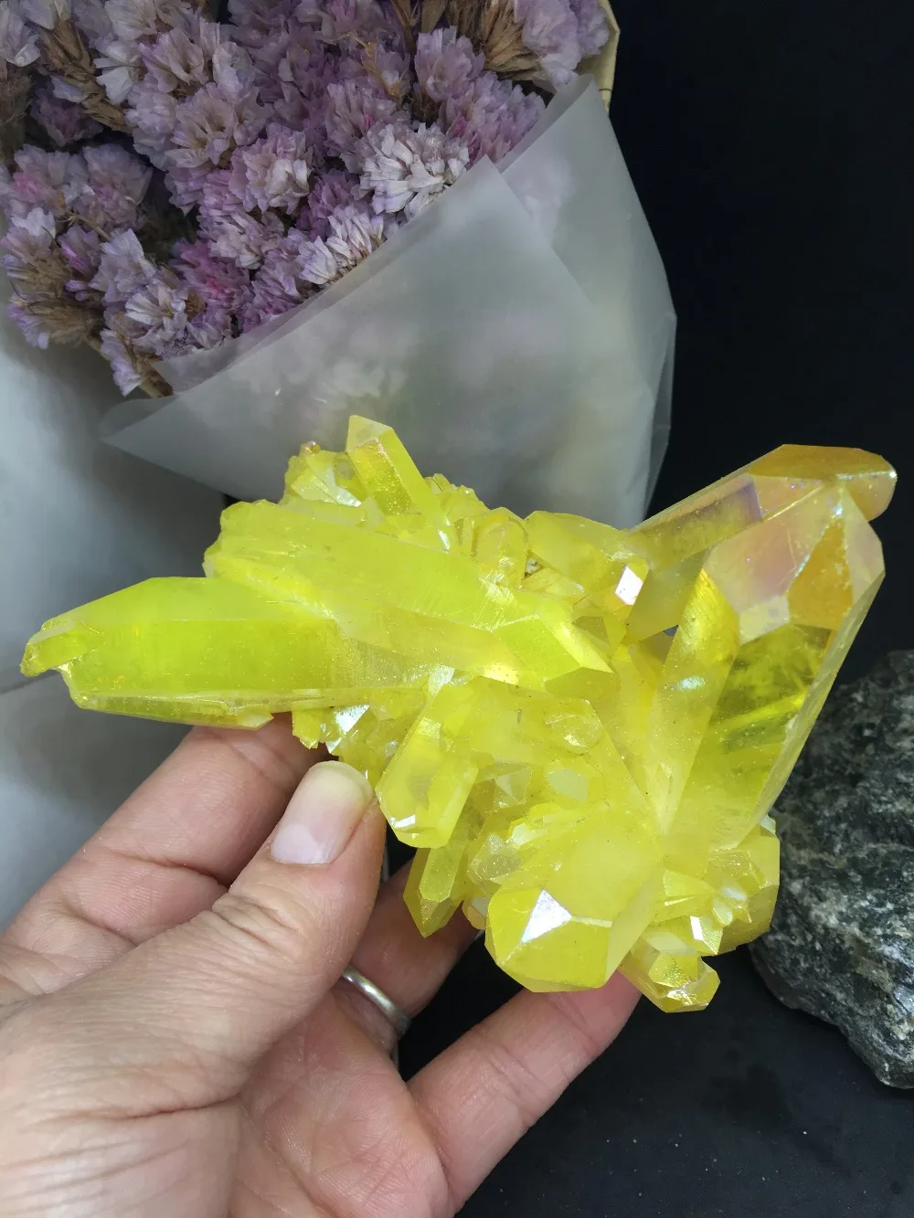 

PRETTY Aura Quartz Crystal Bismuth Titanium Silicon Clusters SPECIMEN