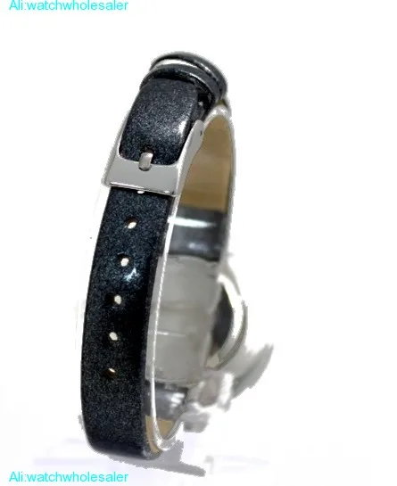 New Matt Silver Dial Round PNP Shiny Silver Watchcase Women Fashion Watch FW541A