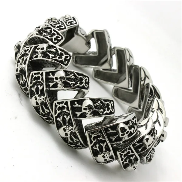 

BC0226 Fashion 147g Heavy Huge Skull Men Bracelet 316 Stainless Steel Hot Sale Wholesale Cool Punk Style Top Skull Bracelet