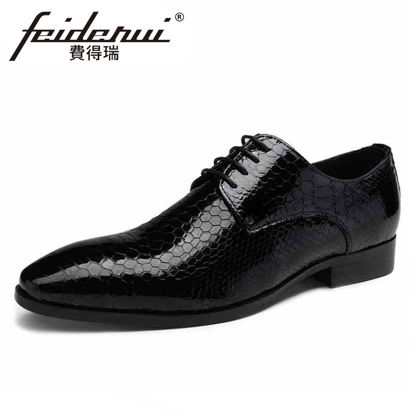 

Luxury Handmade Men's Wedding Footwear Patent Leather Pointed Toe Derby Alligator Man Flats Formal Dress Party Shoes YMX279