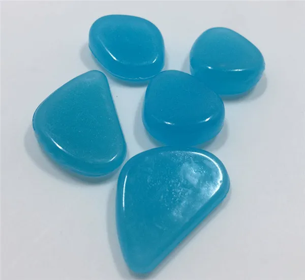 Colorful Artificial Luminous Stones 50pcs Garden Pebbles - 9