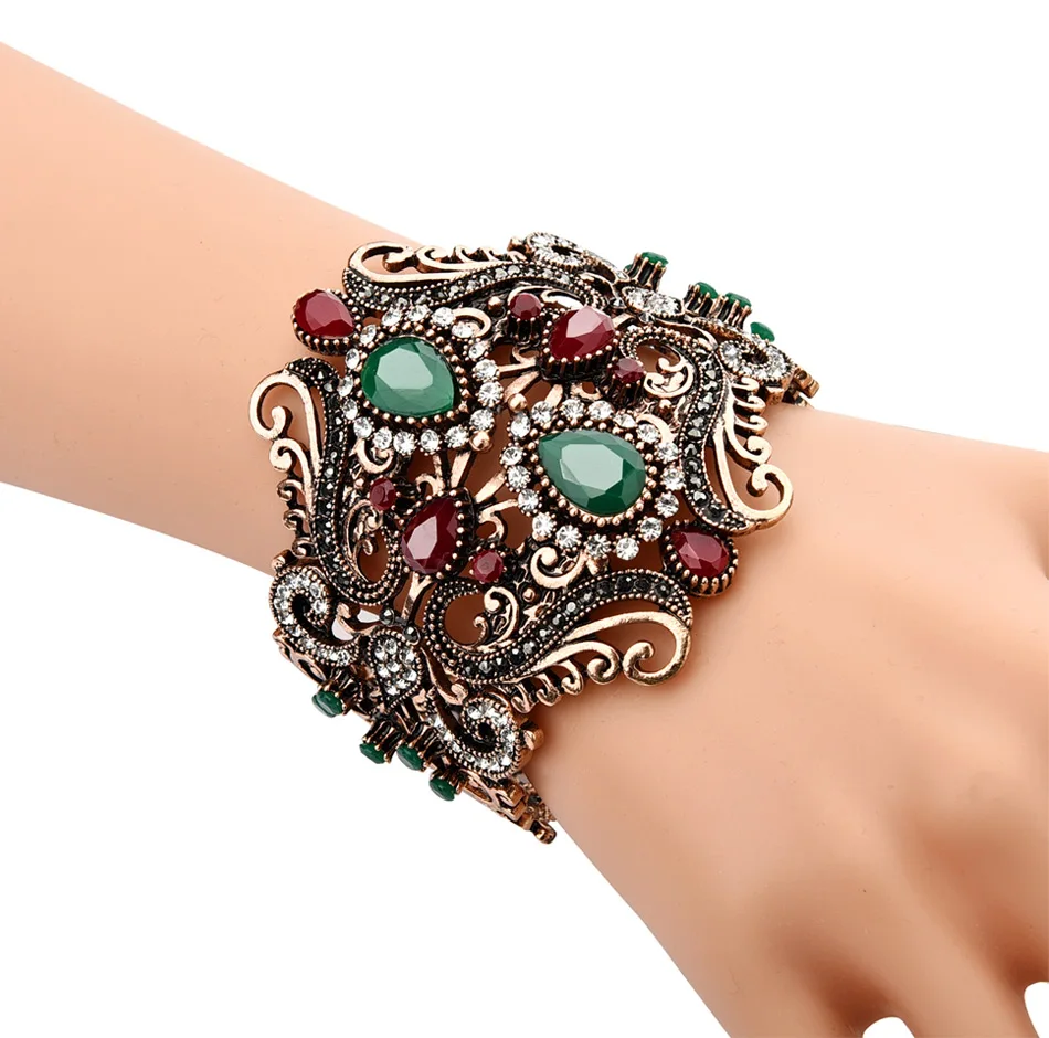vintage-wide-cuff-bangle-green-color_12