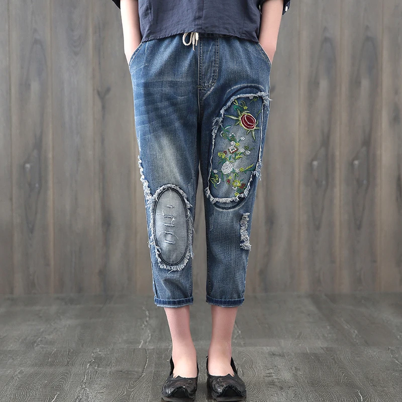 

National Wind woman Embroidery Denim Pants Female Embroidery Cartoon Jeans Hole Elastic Waist Harem Pants Casual Pants Radish