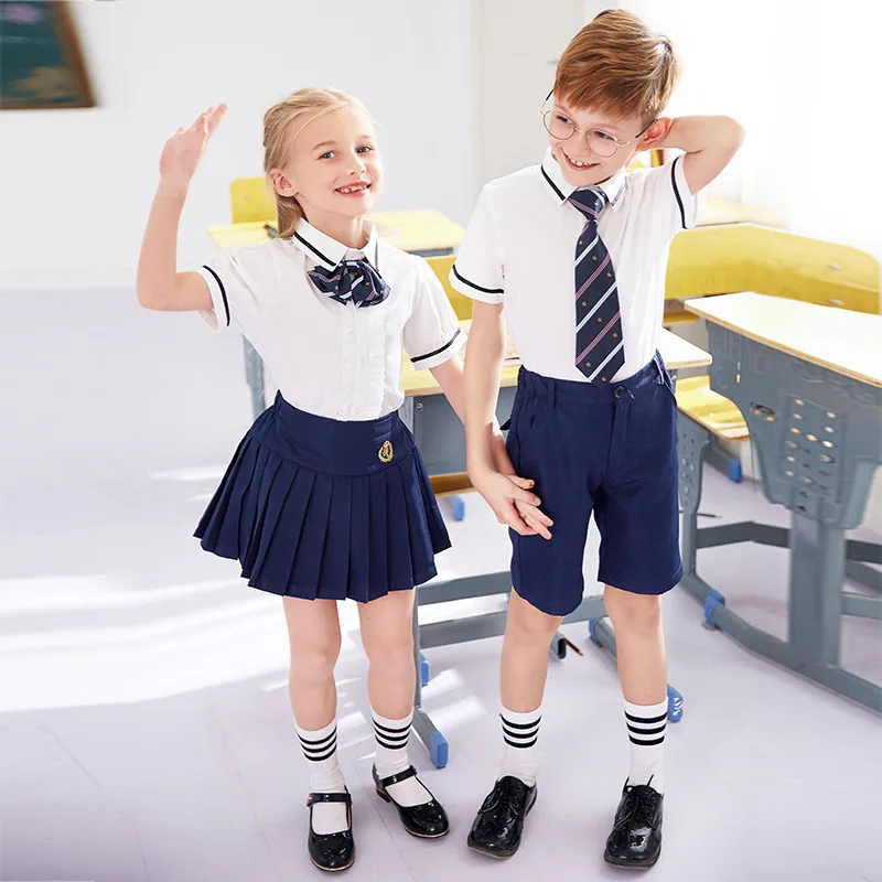 Do students should wear a uniform. A school uniform 5 класс презентация. Модальный глагол have to don`t have to. Have to wear uniform перевод. Подчеркни правильный вариант английский.