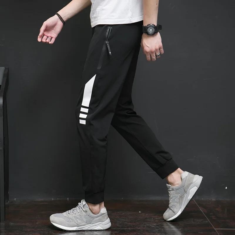 4xl joggers