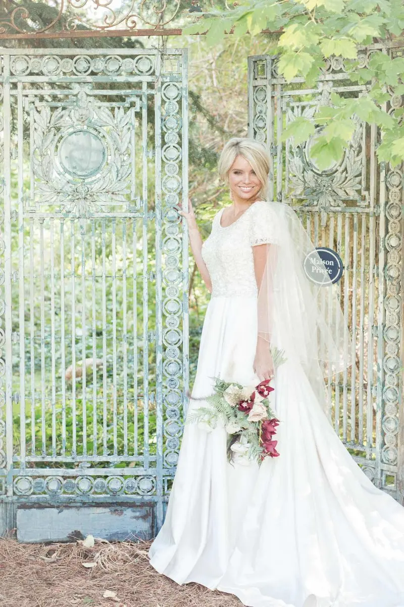 modest-wedding-dresses-Sherwood-alt2_800x