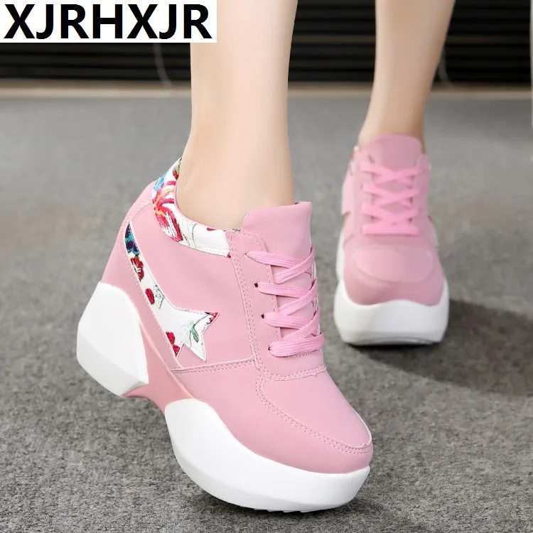 

Wedges Print Shoes Woman Platform Shoes Hidden Heel Height Increasing 10cm Pink White Wedge Sneakers Women Casual Shoes 2019