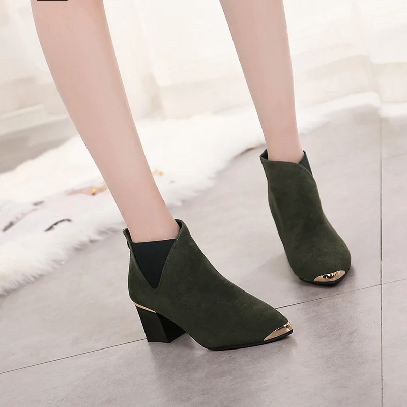 

dwayne autumn and winter new boots fashion pointed female boots metal rough with the Martin boots women