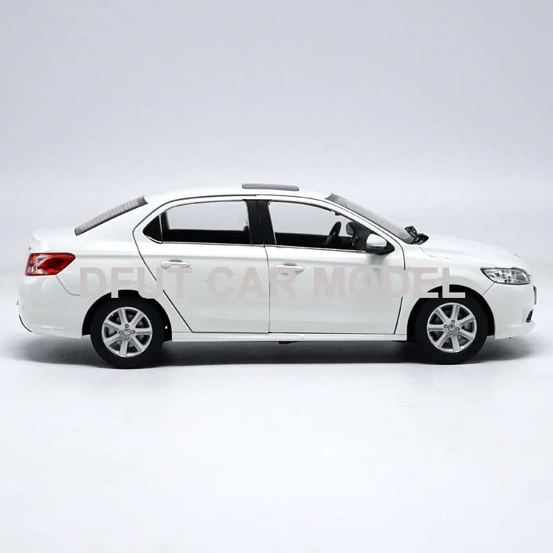 1:18 весы сплав игрушечный автомобиль dongfeng biaozhi 301 модель автомобиля детская