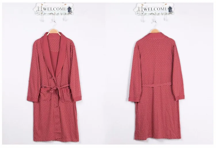 3319770909_936295648