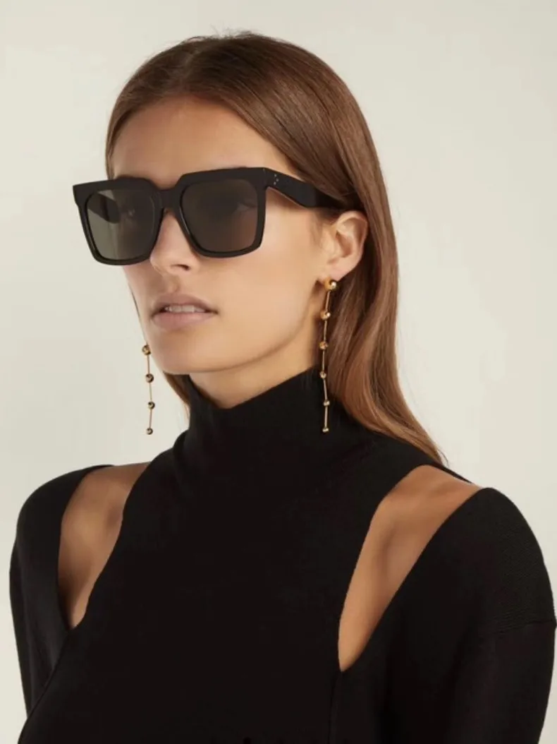 OVERSIZE SUNGLASSES (8)