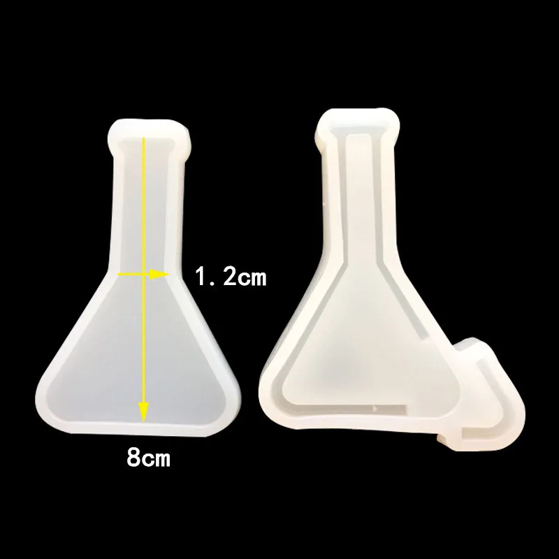 4566027946_680839847