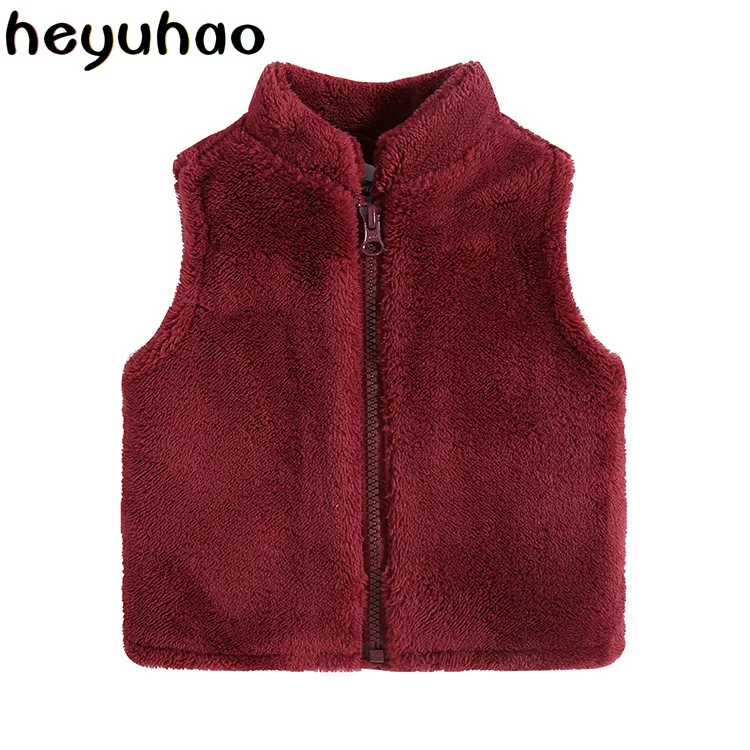 

The baby in the spring and autumn comfortable vest