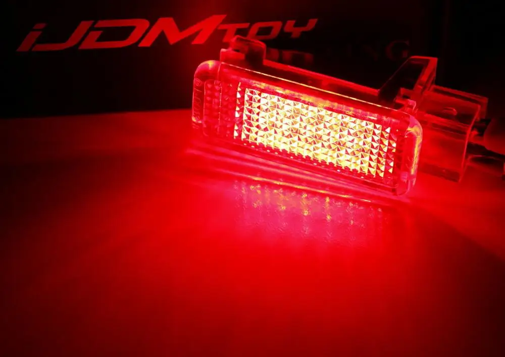 2 шт. светодиодный светильник для ног под дверью для VW Touareg Tiguan Passat Skoda Octavia Superb Audi A4 A6 - Испускаемый цвет: Красный