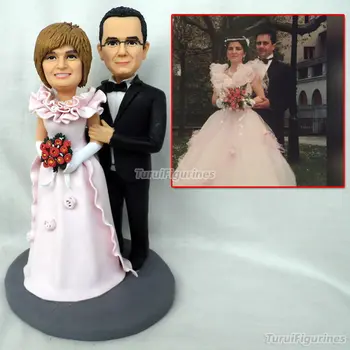 

wedding cake topper personal design service Birthday bobblehead Christmas bobblehead football bobblehead by Turui Figurines