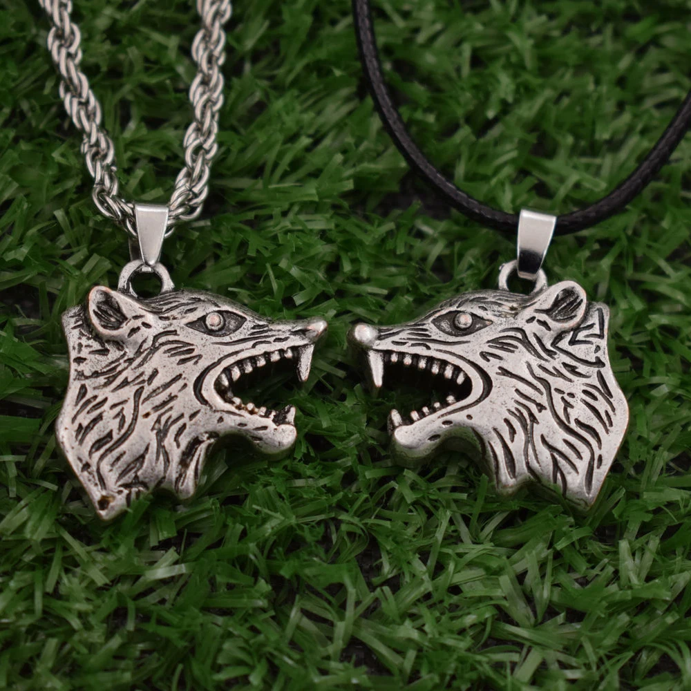 Sterling Zilveren Wolf Hanger Ketting, Nordic Viking Odin Freki Wolf Hoofd Amulet Rune Sieraden Beste Cadeaus voor Mannen Vrouwen,50cm(20inch