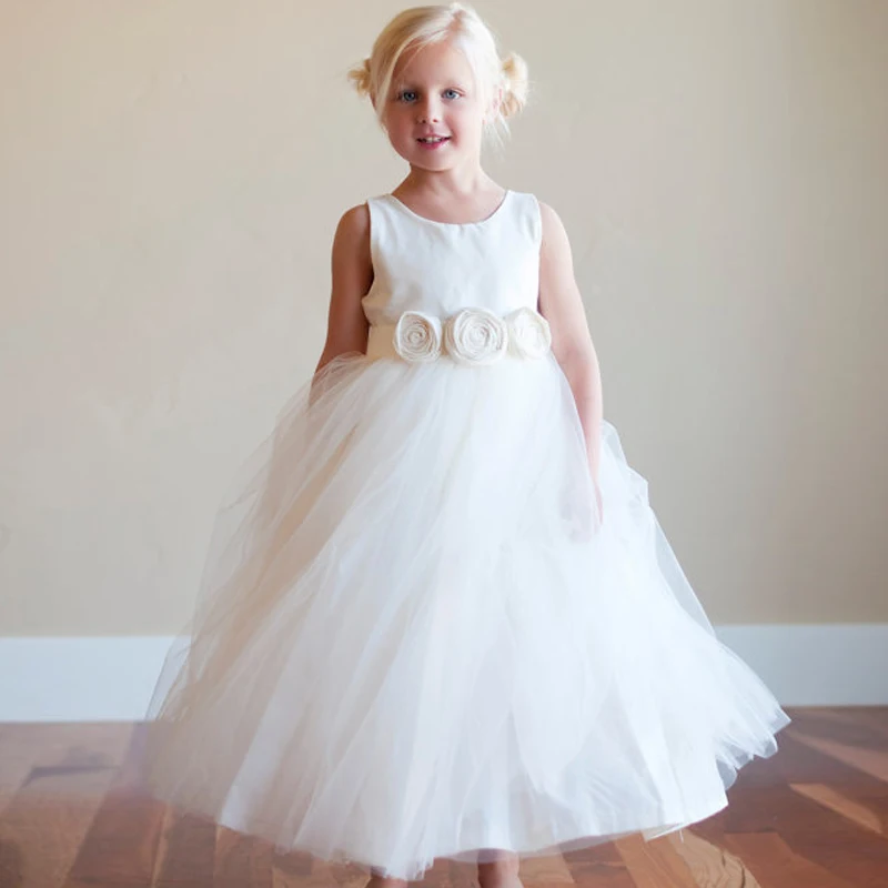

Hot Summer Style Pageant Dresses for Little Girls New Pageant Ivory Flower Girl Dress White Girl Dress First Communion Dress