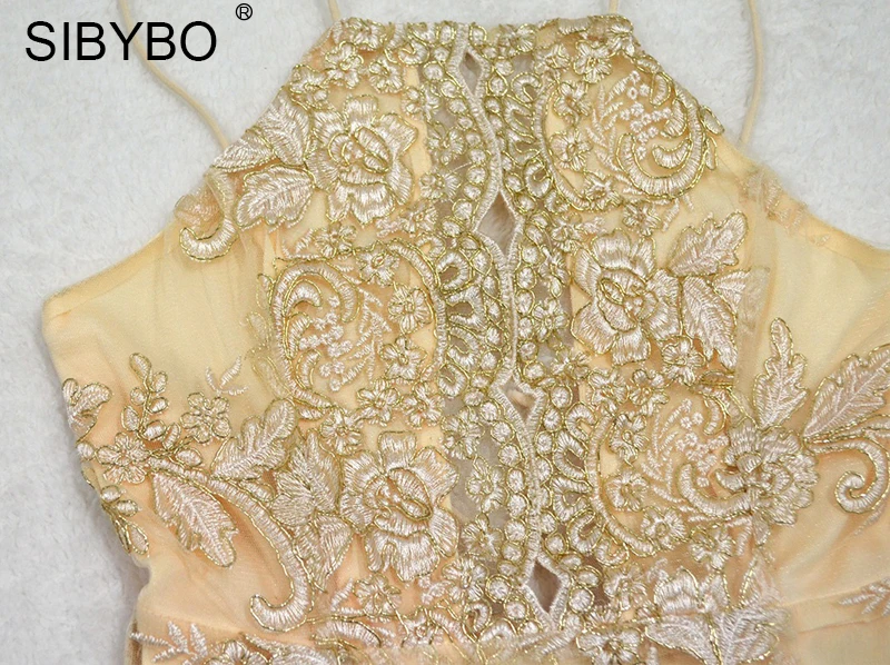 Sibybo летнее платье с открытыми плечами женское новое облегающее Золотое пляжное платье Сексуальная крестообразная повязка Клубные вечерние платья