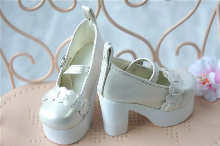 JS-02 3 White (14)