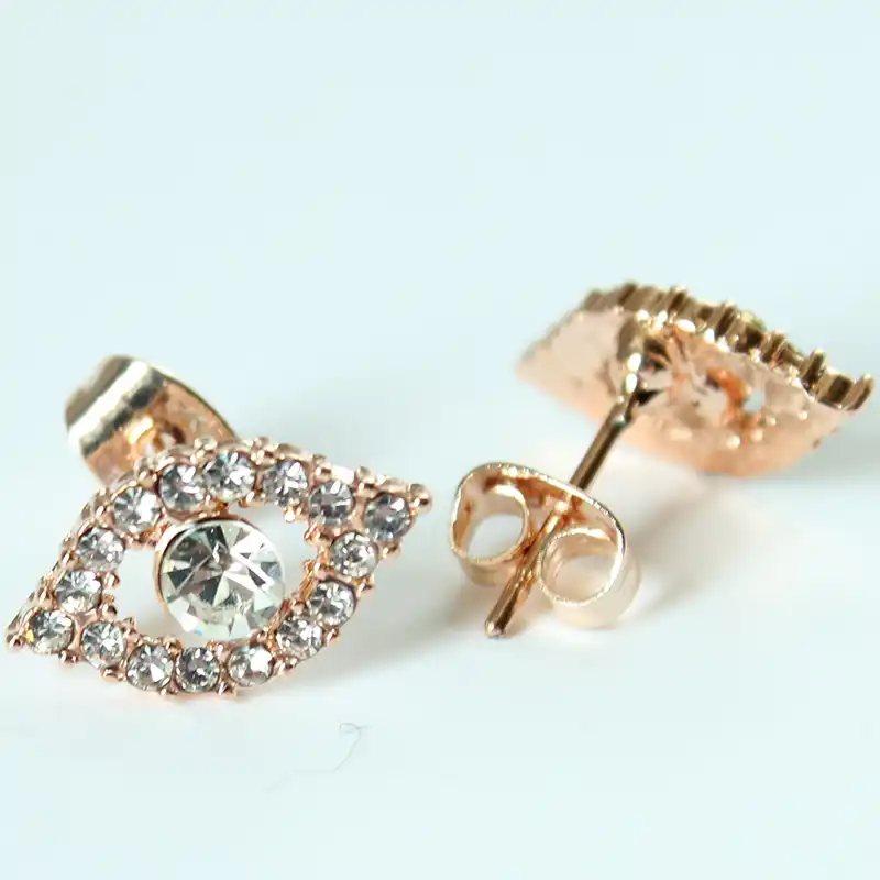 Big Eye Búho Niña Moda Personalidad De moda Aretes Cristal Vintage Lindo