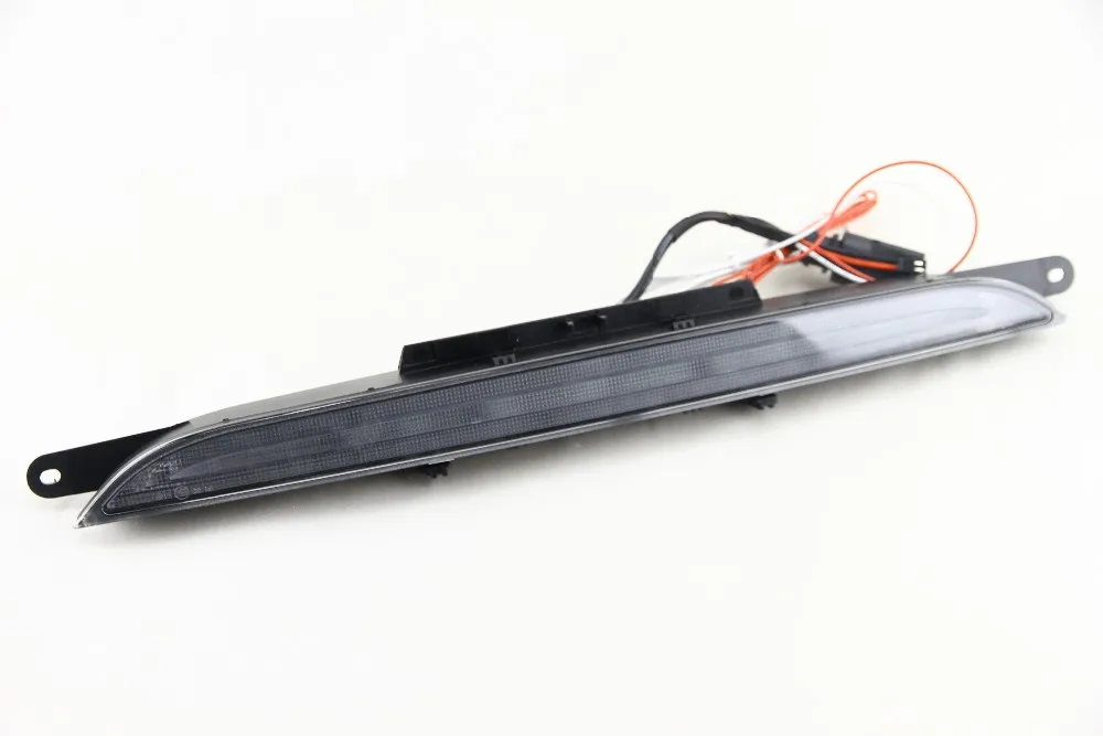 Audi TT 8J Third Brake Light REAR High Level Center Lamp RED 20062015