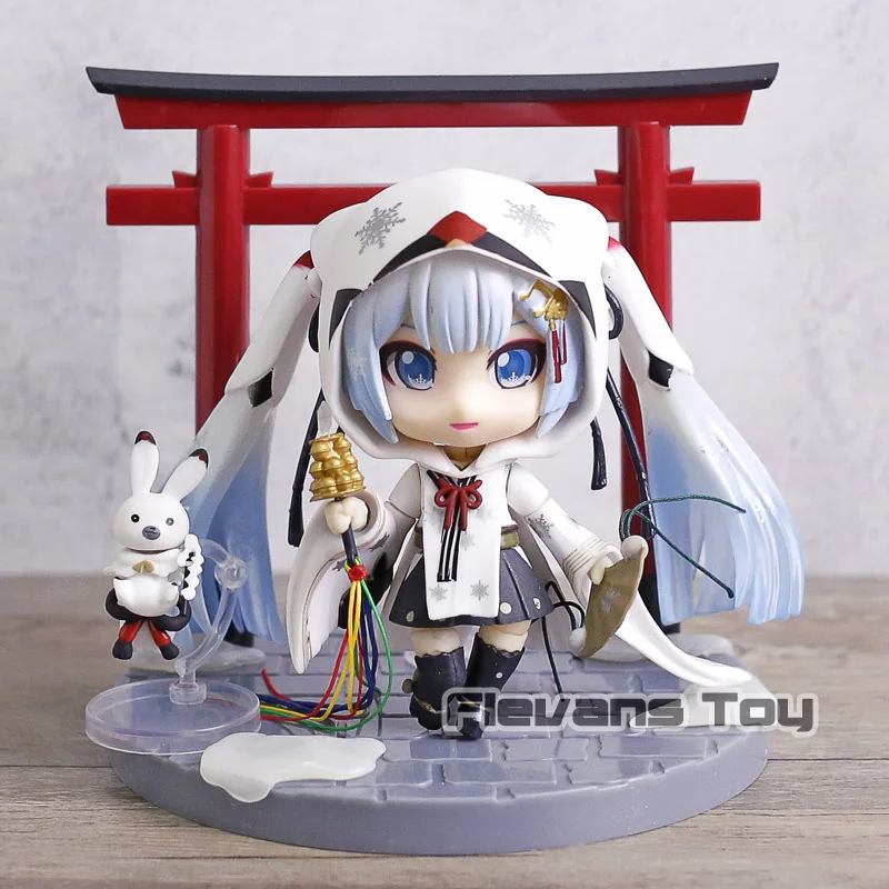 snow miku crane priestess