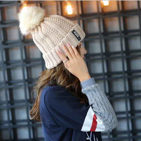 Зимняя Новая Женская Корейская волна B Милая осенне-зимняя модная женская вязанная шерстяная шапка шлем