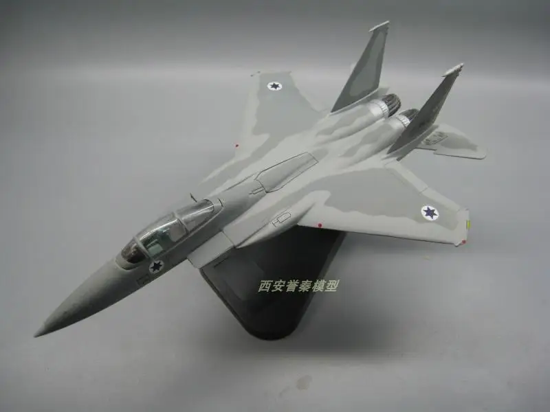

ITALERI 1/100 Scale Military Model Toys IAF F-15 Eagle Fighter Diecast Metal Plane Model Toy For Collection,Gift,Decoration