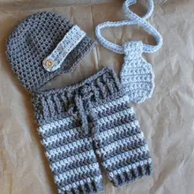 Новинка для новорожденных, шляпа ребенка, детские Газетчик hat, галстуком и комплект со штанами-чепчик для новорожденного ручной вязки для фотосессий NB-3M подарок