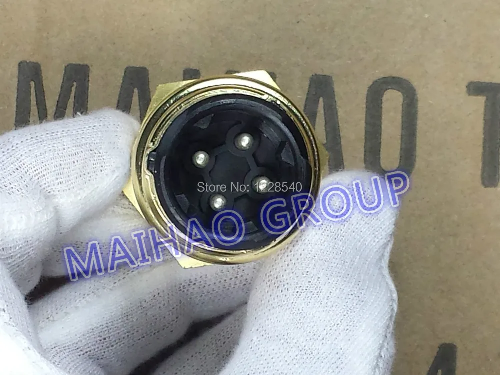 OIL PRESSURE SENSOR 1077574 FOR VOLVO TRUCK