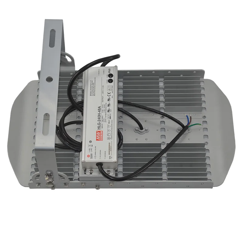 200W-3