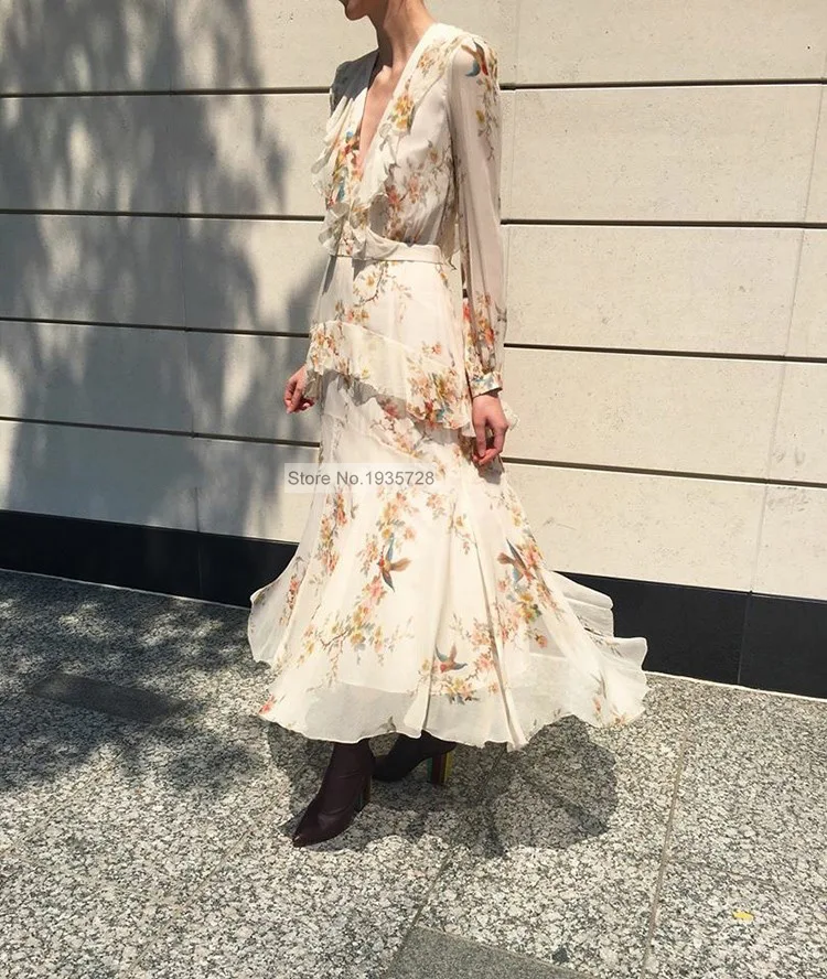 

High-end 2018 New Luxury Cream 100% Silk Floral Print Folly Flutter Long Midi Dress V-neck With Ruffles Long Sleeves Flounced