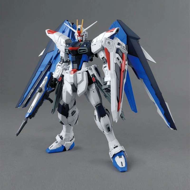 Daban 6650 мг Страйк Фридом Gundam 1/100 синяя модель робота популярная детская игрушка