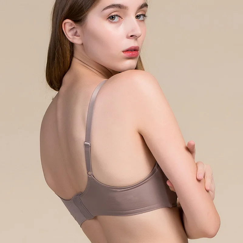 Goedkoop Vrouwen Draad Gratis Bras 100% Natuurlijke Zijde Bh Een Stuk U vorm Dagelijks bralette Naakt Zwart Grijs Rood bralett 2018 Nieuwe