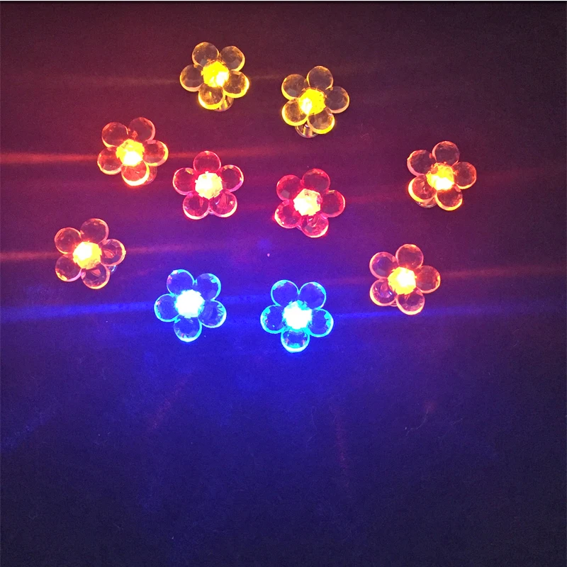 

Top Fashion 12pair New Design Personality Lovely Flower LED Luminous Earrings Woman Jewelry Glow Earrings Decoration Supplies