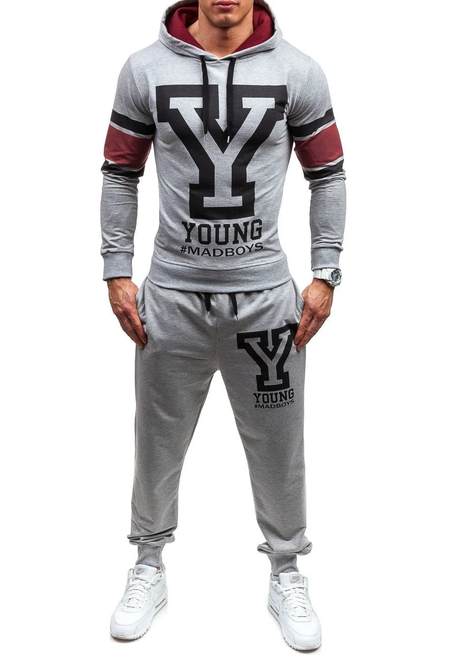 ZOGAA New Men's Autumn Hoodies Tracksuit Set Male Zipper Pleated Sweatshirt Sweatpants High Street Jackets Sets M-3XL