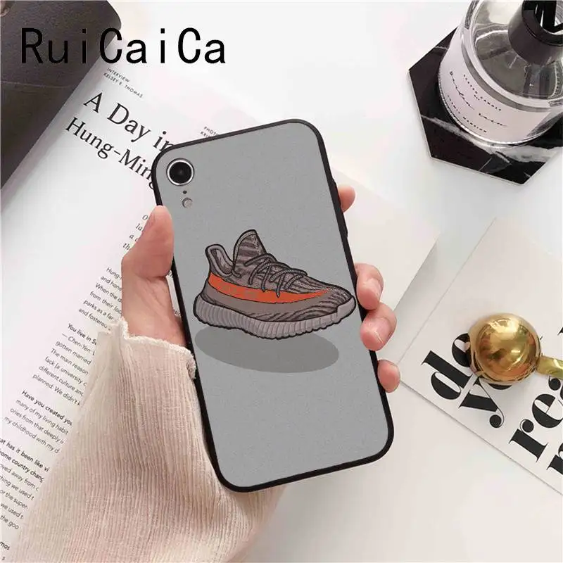 Kanye Omari West BOOST 350 700 V2 fashion